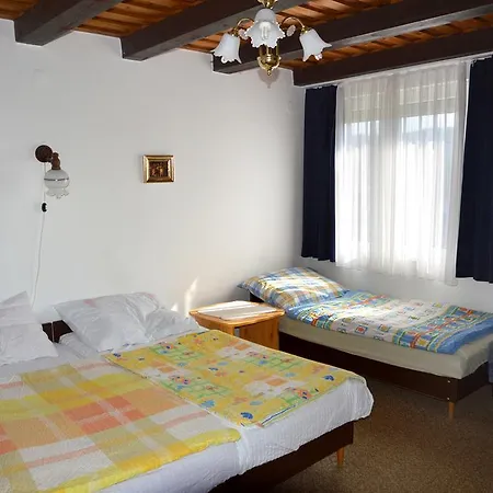 Benedekne Haza * Gyenesdiás